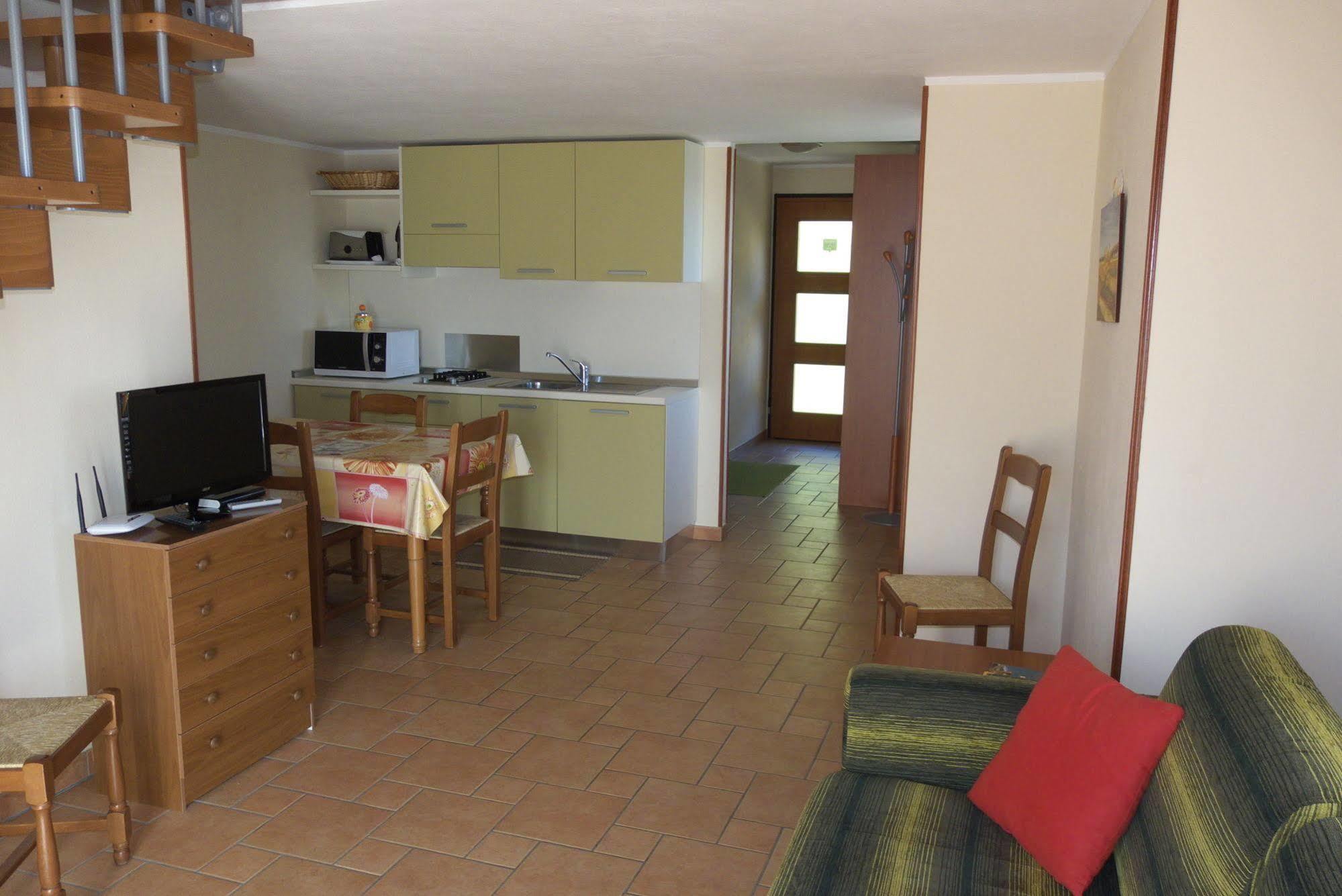 Nina & Berto Apartment Verbania Exterior photo