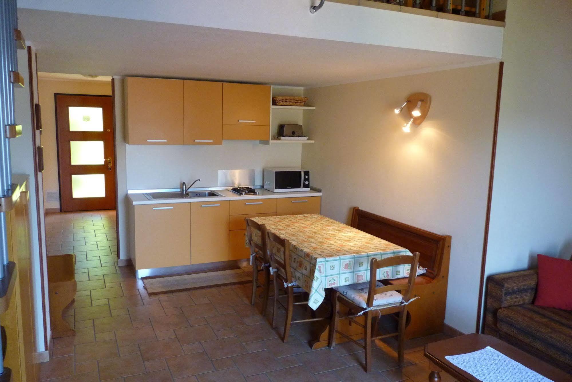 Nina & Berto Apartment Verbania Exterior photo