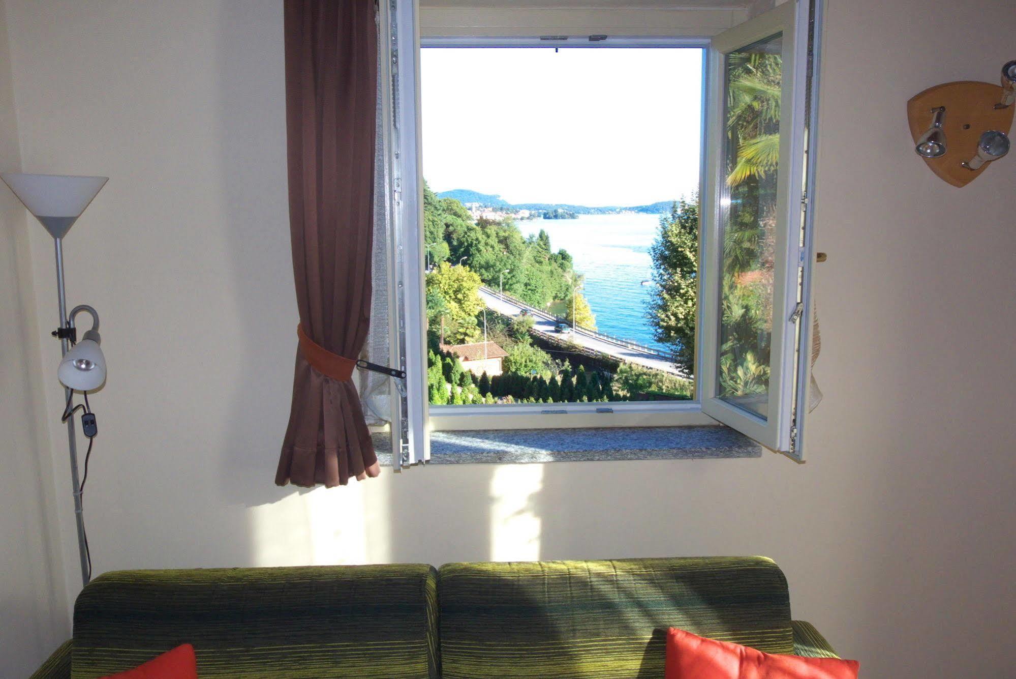 Nina & Berto Apartment Verbania Exterior photo